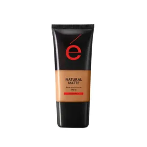 Base de maquillaje Natural Matte 200-C
